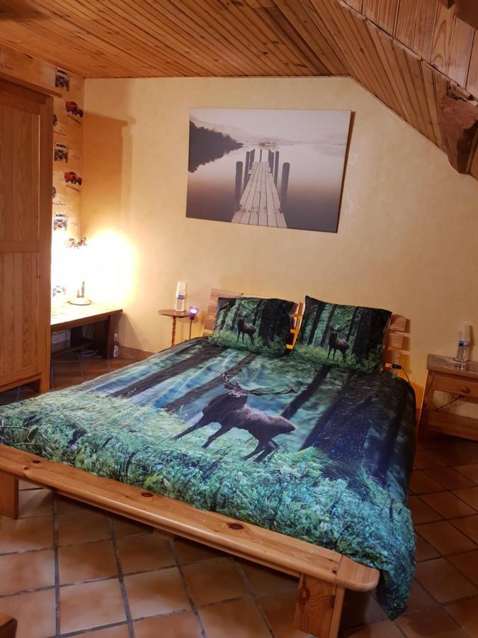 Au Grand Sapin Chambres Chez L'Habitant Henonville Exterior foto